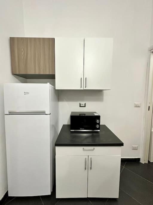 Home Sweet Appartamento Privato 010025-Lt-3625 Генуя Экстерьер фото