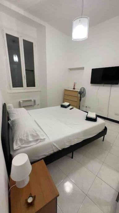 Home Sweet Appartamento Privato 010025-Lt-3625 Генуя Экстерьер фото
